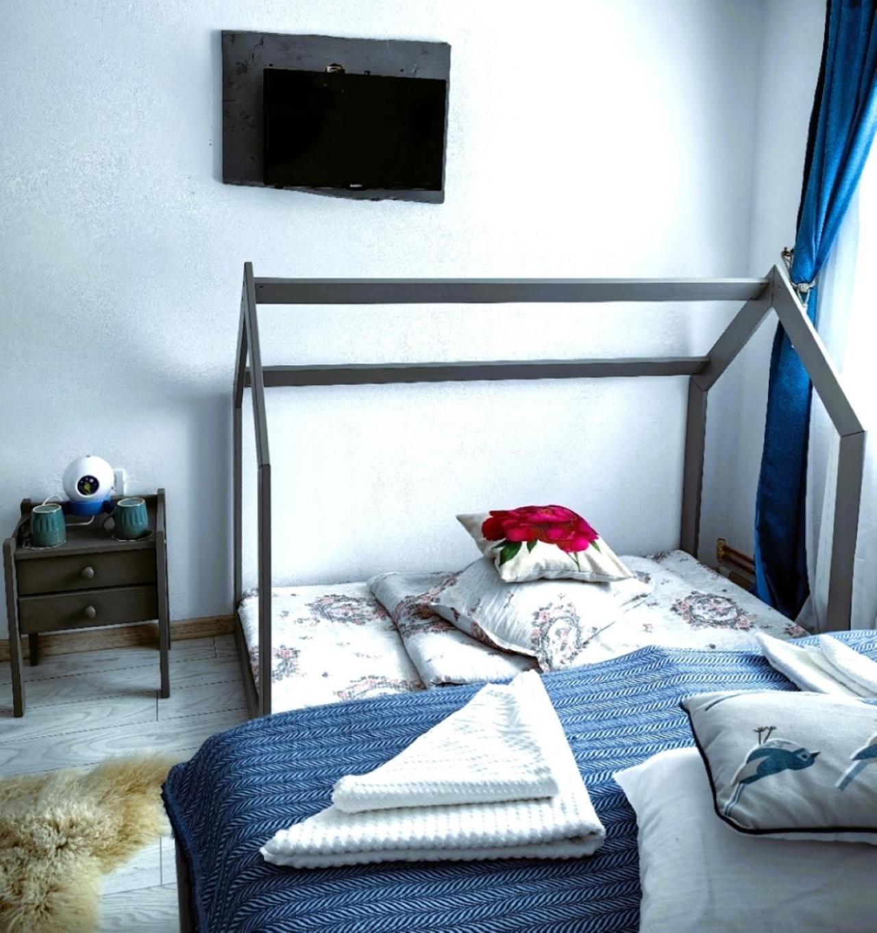 Voinescu House - Natural Living & Eating ชีมอน ภายนอก รูปภาพ