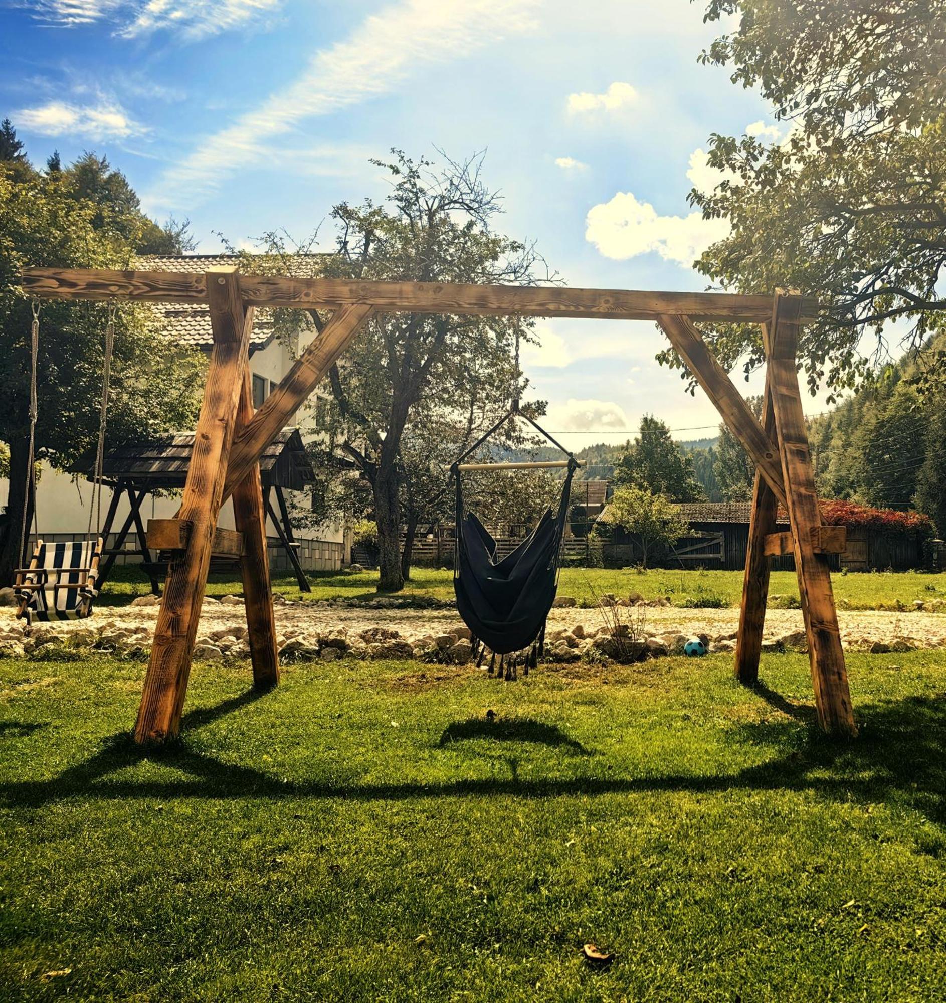 Voinescu House - Natural Living & Eating ชีมอน ภายนอก รูปภาพ